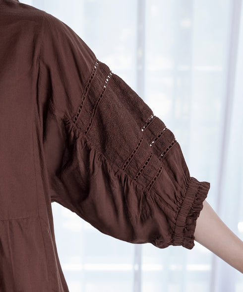 コットンエンブロイダリーブラウス