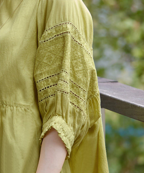 コットンエンブロイダリーブラウス