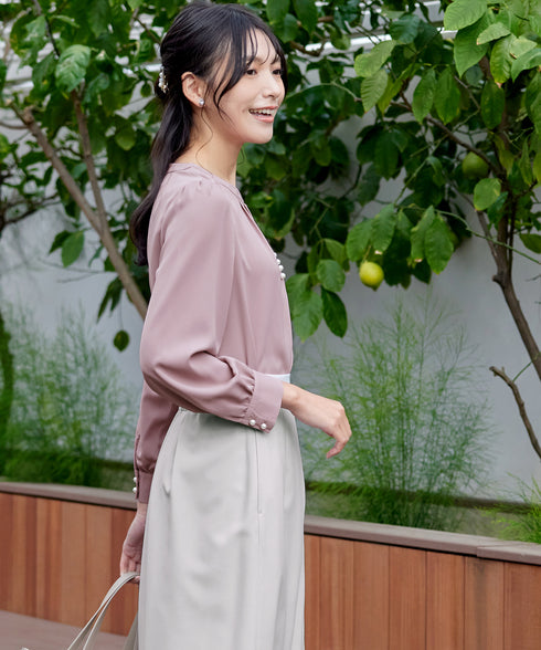 【クリアランスセール】スキッパー衿ボタンブラウス