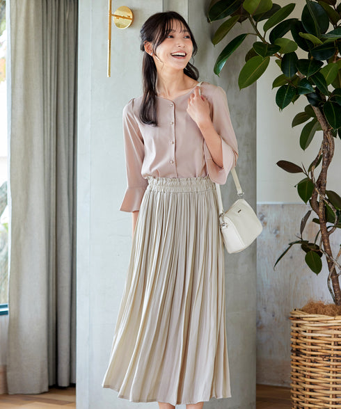 【アウトレット】ハートネックフレア袖ブラウス