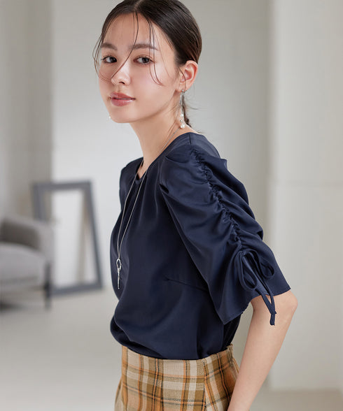 ボリュームスリーブリボンブラウス