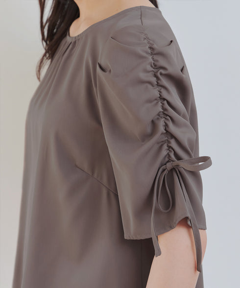 ボリュームスリーブリボンブラウス