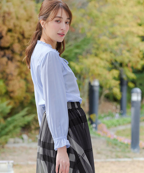 フリルリボンブラウス