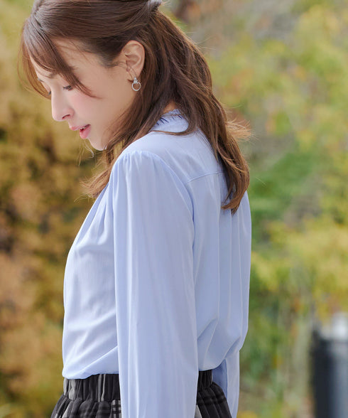 フリルリボンブラウス