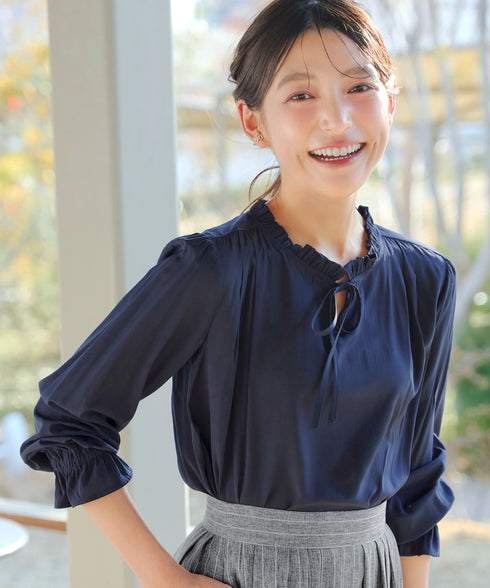 フリルリボンブラウス