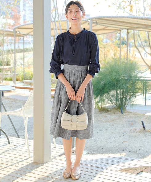 フリルリボンブラウス