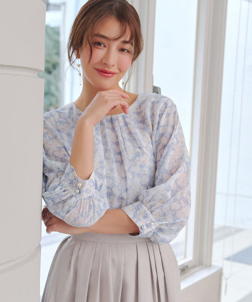 水彩花柄シフォンブラウス