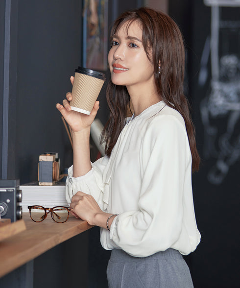 【スマート裏起毛】 ジョーゼットフリルブラウス