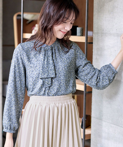 【スマート裏起毛】 ジョーゼットフリルブラウス