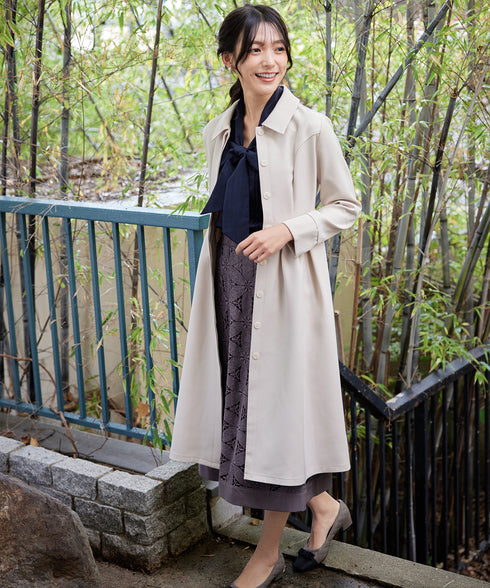 リボンタイブラウス