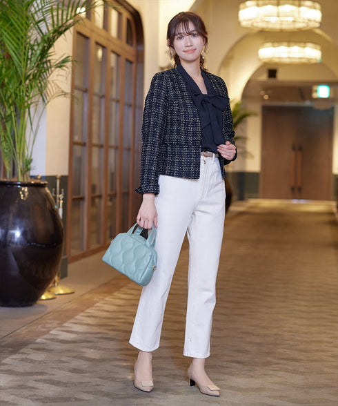 リボンタイブラウス