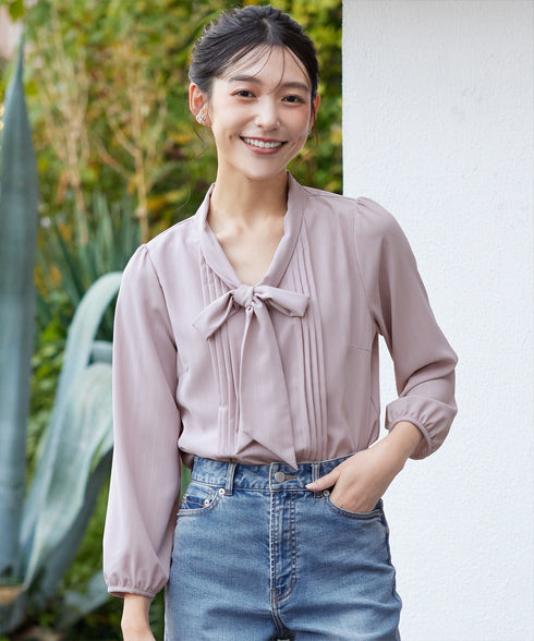 リボンタイブラウス