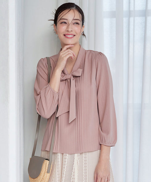 リボンタイブラウス