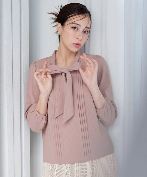 リボンタイブラウス