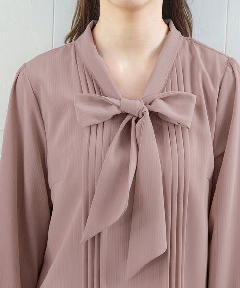 リボンタイブラウス