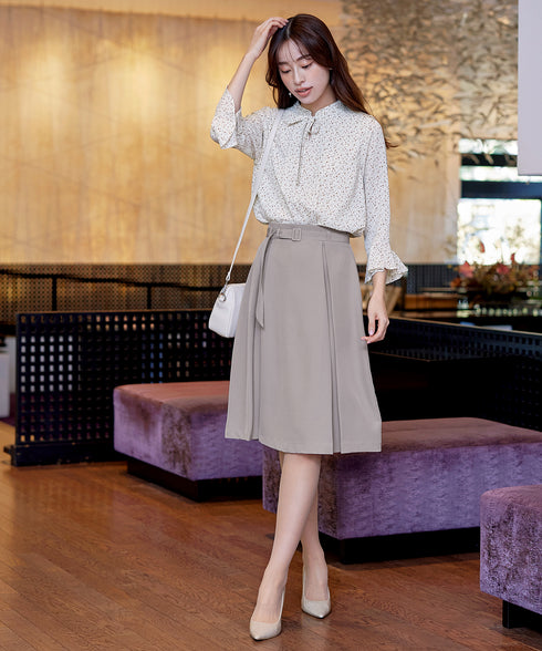 【アウトレット】ダブルストレッチ│ベルト付きタックスカート