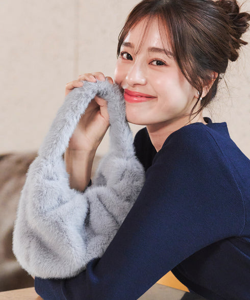 【安田美沙子さん着用】フェイクファーバック