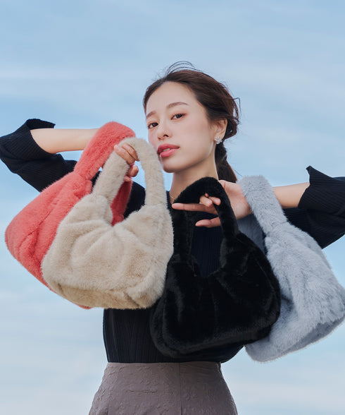 【安田美沙子さん着用】フェイクファーバック