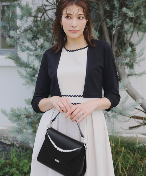 【安田美沙子さん着用 / アウトレット / 4way / 2TYPEハンドル】パールチェーン付きハーフフォーマルミニバッグ
