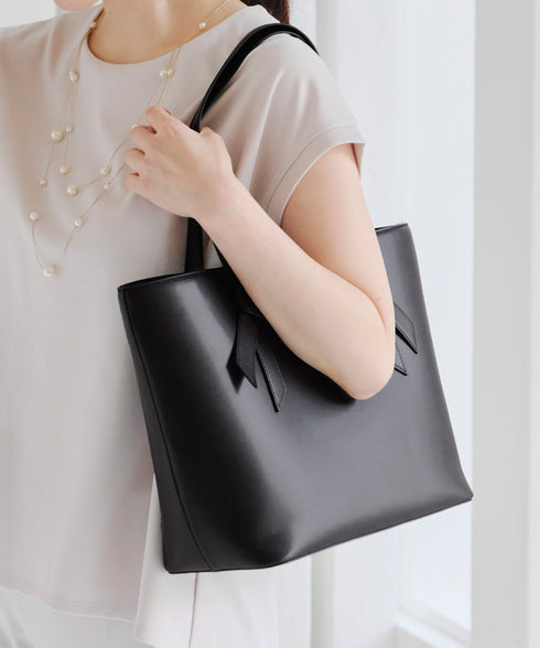 【安田美沙子さん着用 / アウトレット】リボンデザイン通勤バッグ