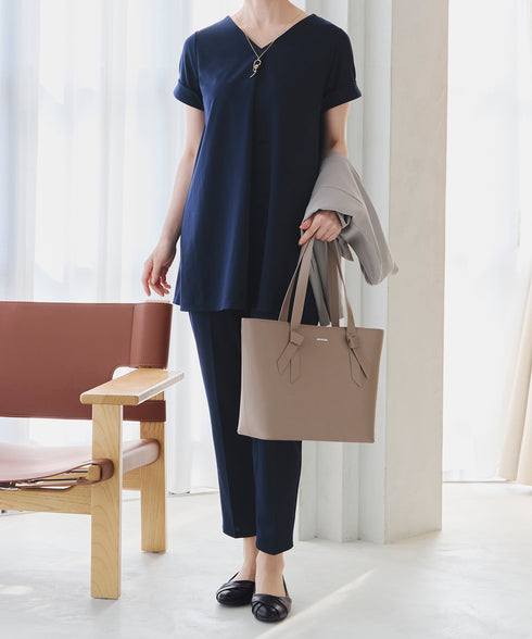 【安田美沙子さん着用 / アウトレット】リボンデザイン通勤バッグ