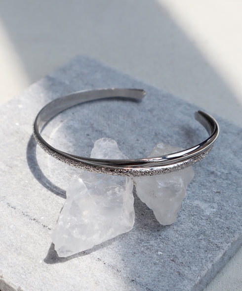 メタルコンビバングル