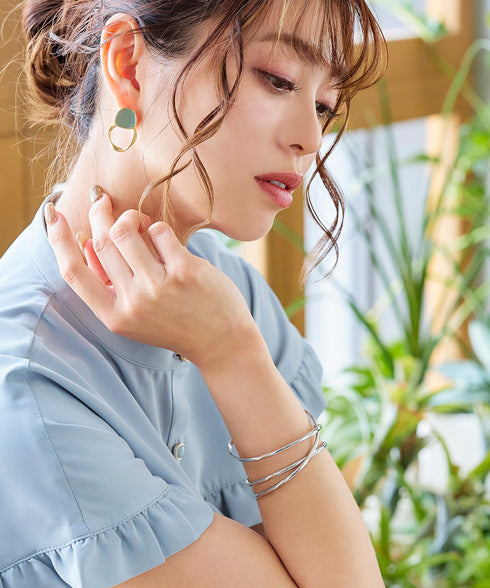 ワイドクロスバングル