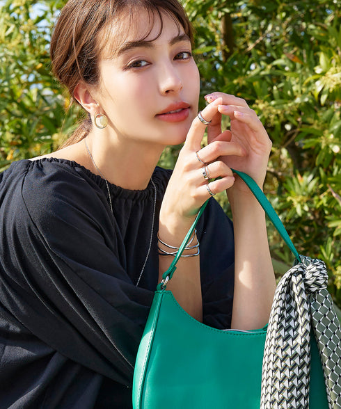 ワイドクロスバングル