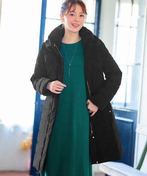 ミドル丈ダウンコート