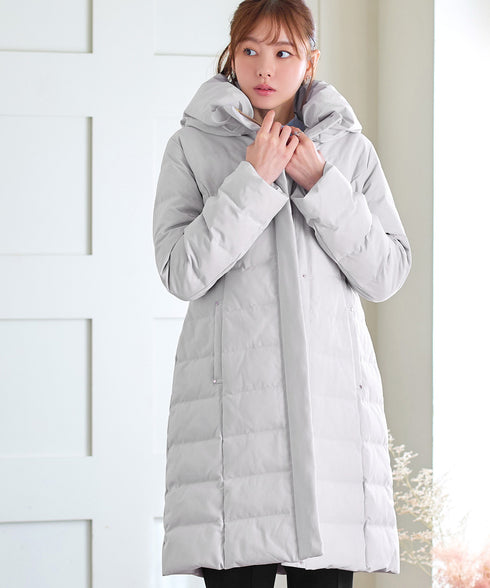 ミドル丈ダウンコート