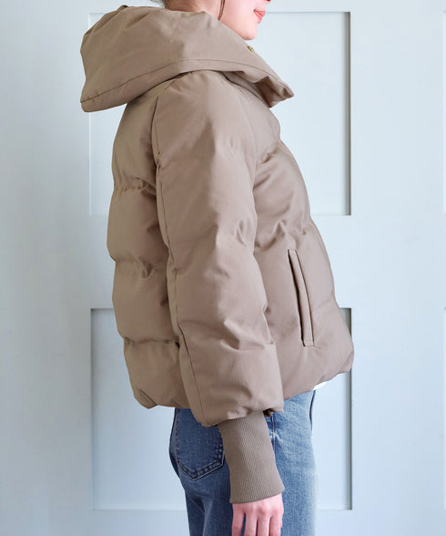 袖口リブデザインシームレスダウン