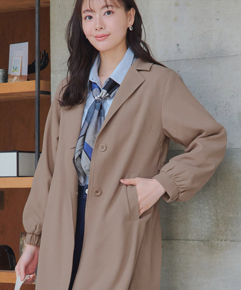 バックプリーツパフスリーブコート