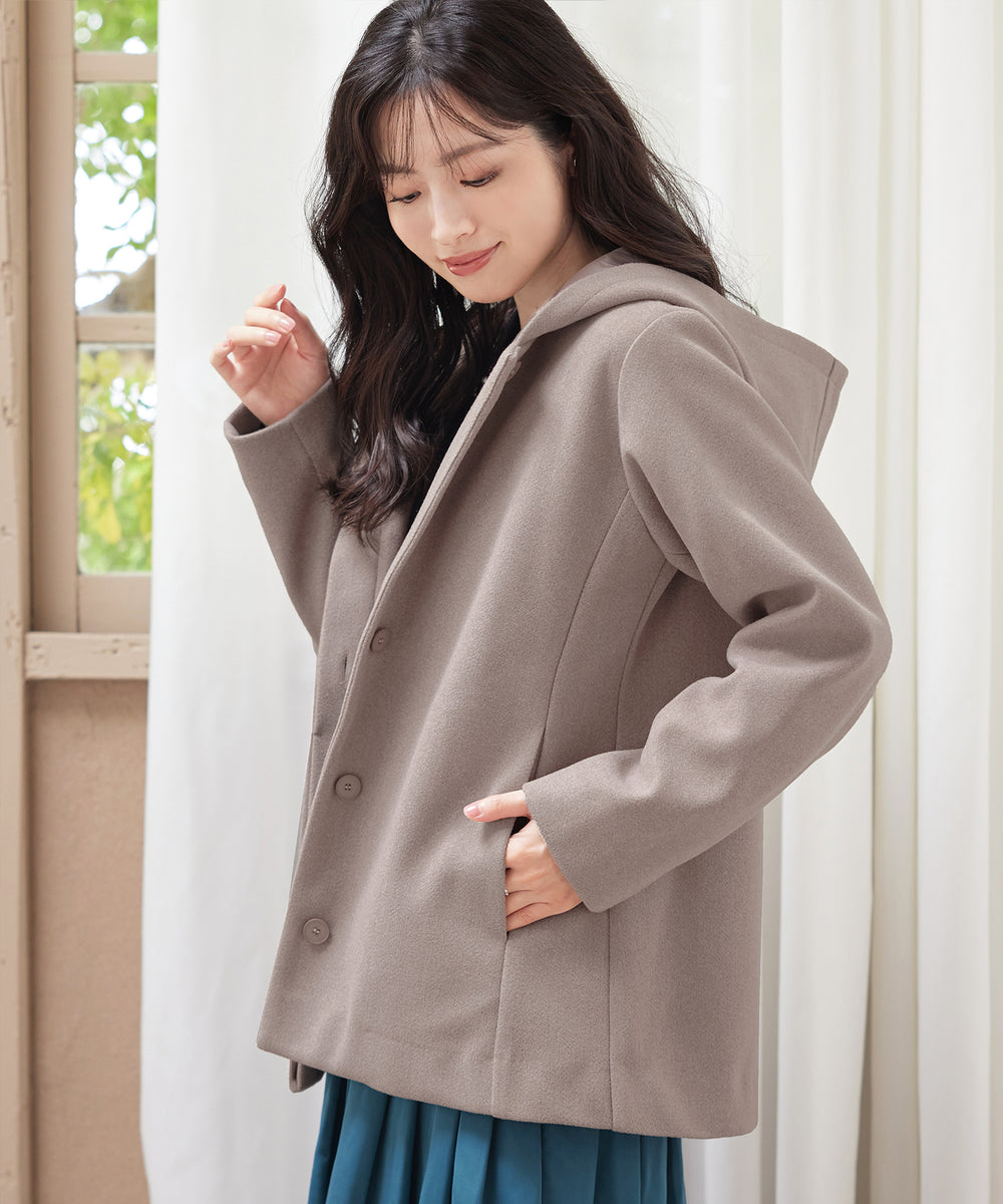 フーデットショートコート – Tiaclasse