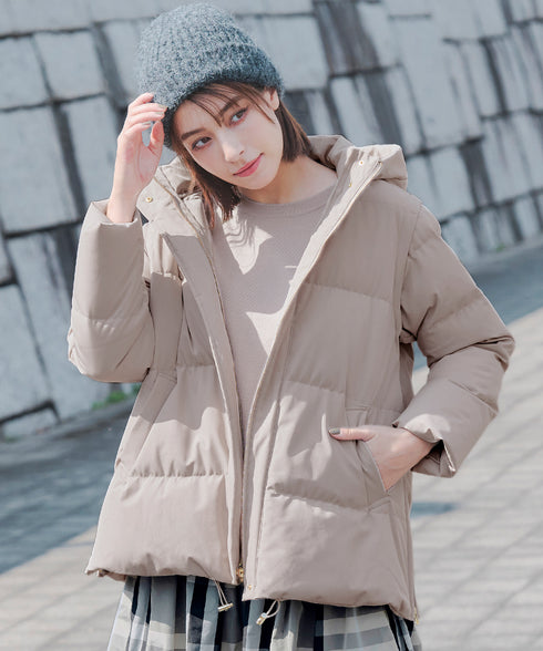 【安田美沙子さん着用 / 4way】ストレッチタフタショートダウン