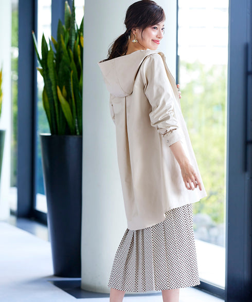 ミドル丈マウンテンコート