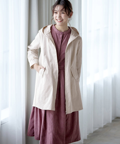 ミドル丈マウンテンコート