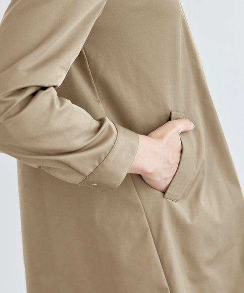 ミドル丈マウンテンコート