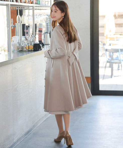 ノーカラーバックリボンウールロングコート