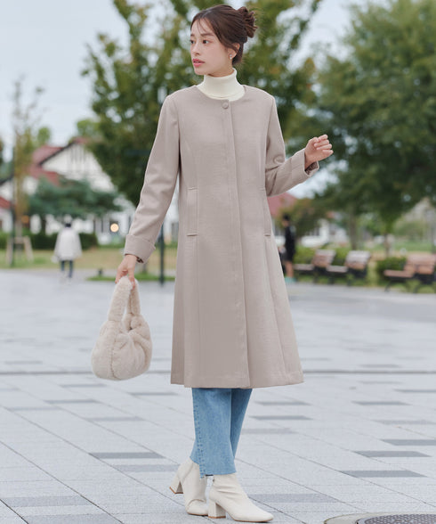 ノーカラーバックリボンウールロングコート