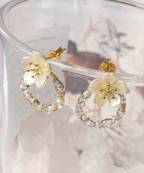 【金属アレルギー対応】 【選べる2TYPE】フラワーピアス