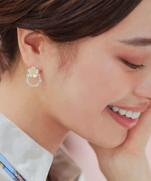 【金属アレルギー対応】 【選べる2TYPE】フラワーピアス