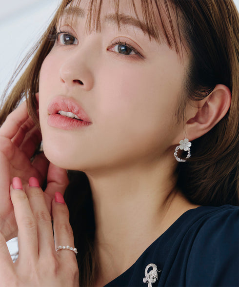 【金属アレルギー対応】 【選べる2TYPE】フラワーピアス