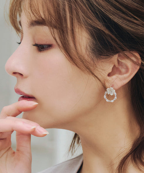 【金属アレルギー対応】 【選べる2TYPE】フラワーピアス