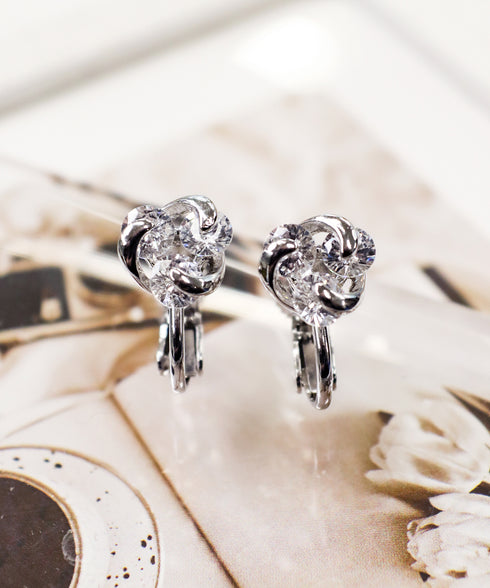 スウィングストーンピアス・イヤリング