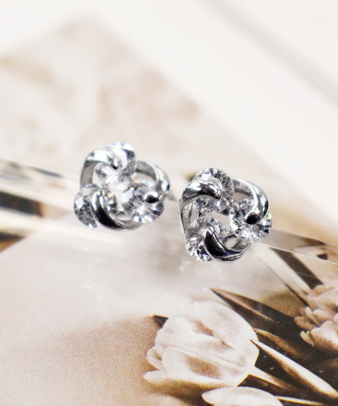 スウィングストーンピアス・イヤリング