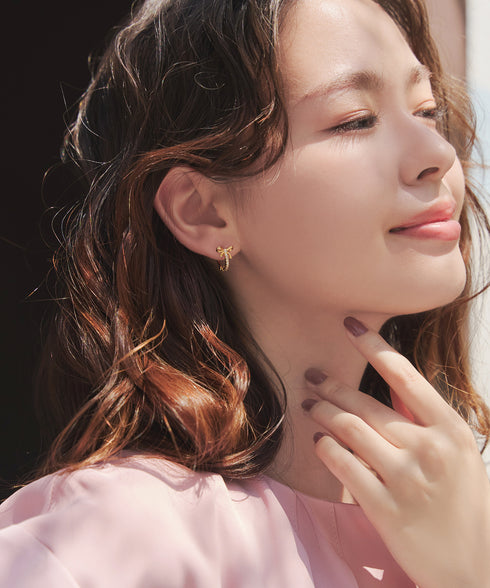 【安田美沙子さん着用 / 金属アレルギー対応】リボンフープピアス