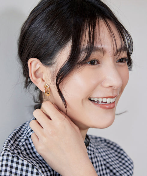 【安田美沙子さん着用 / 金属アレルギー対応】ツイストドロップイヤリング