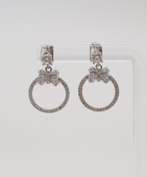 【金属アレルギー対応】リボンサークルピアス