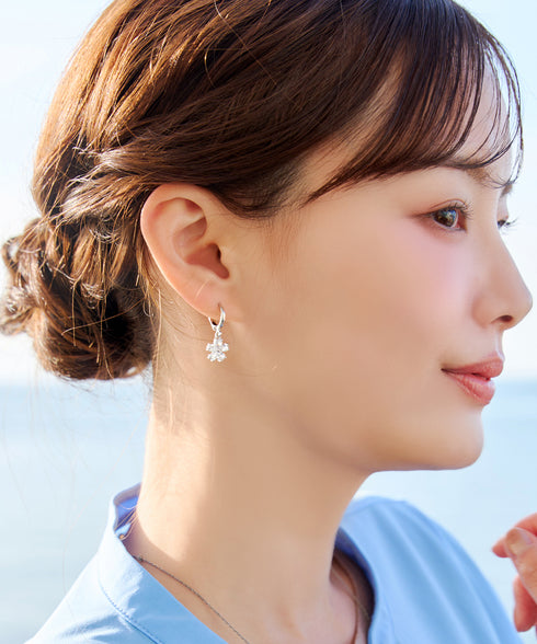 【金属アレルギー対応】ブロッサムモチーフフープピアス