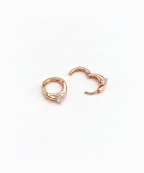 【金属アレルギー対応商品】 ワンポイントストーンピアス